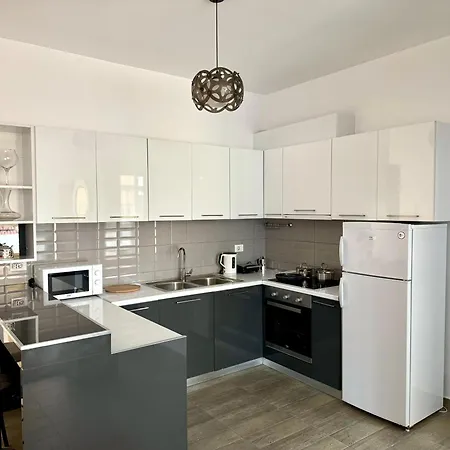 Kika2 Comfort Oasis Tirana